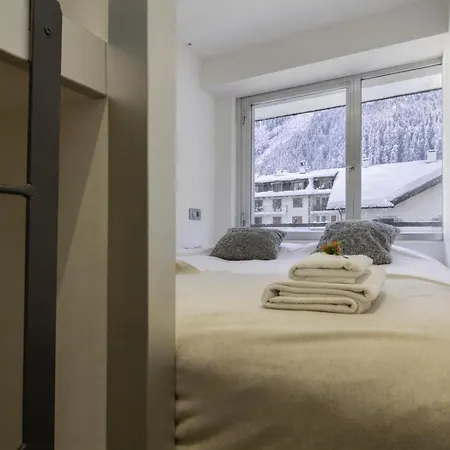 Le Concordia 4 Happy *